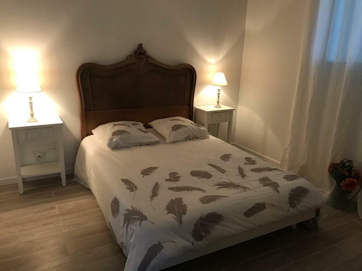 Gite De Charme Les Trois Chenes Augeres Buitenkant foto