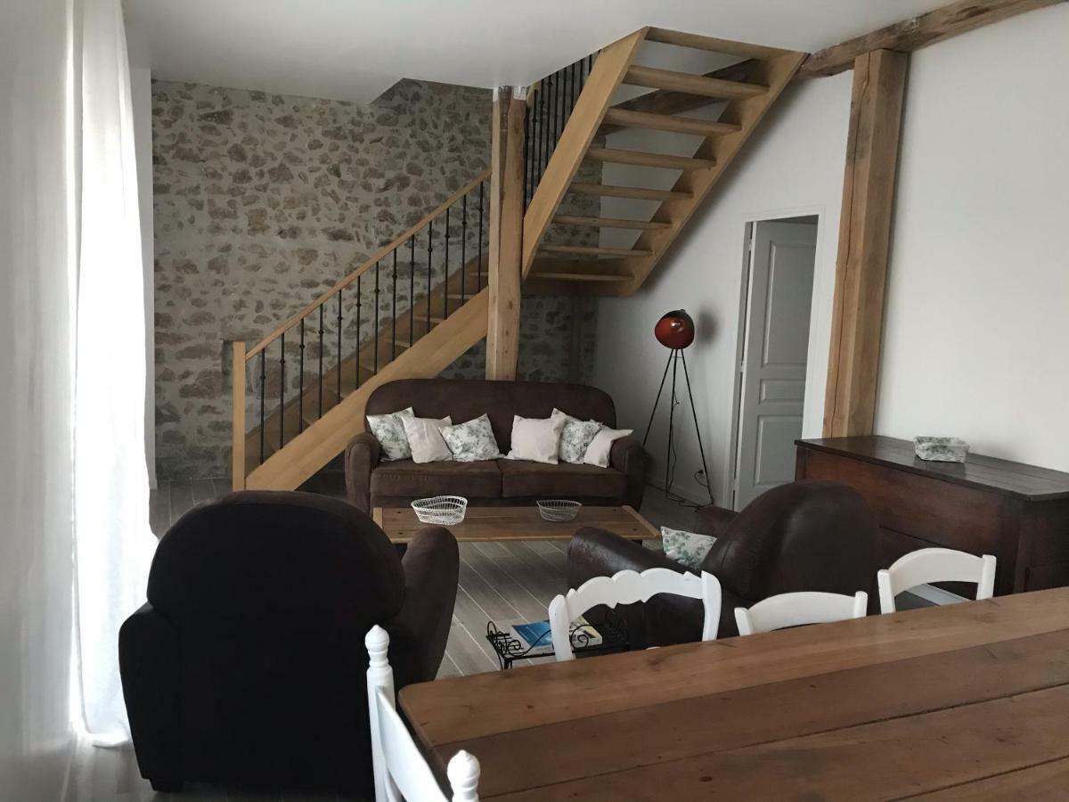 Gite De Charme Les Trois Chenes Augeres Buitenkant foto